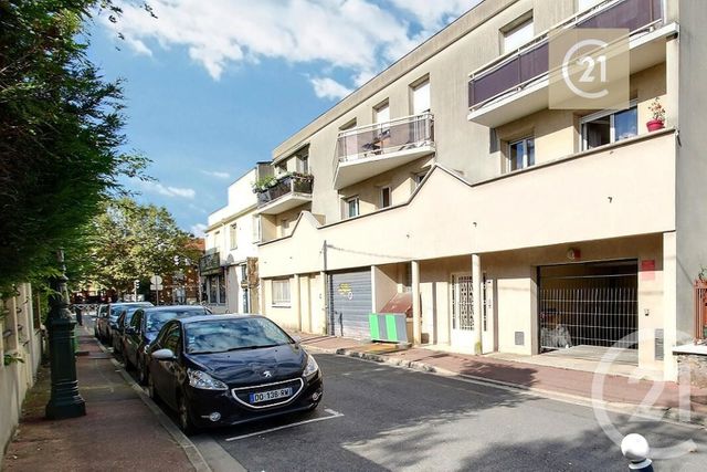 Appartement F2 à vendre - 2 pièces - 39.0 m2 - LES PAVILLONS SOUS BOIS - 93 - ILE-DE-FRANCE - Century 21 Ricard Immobilier